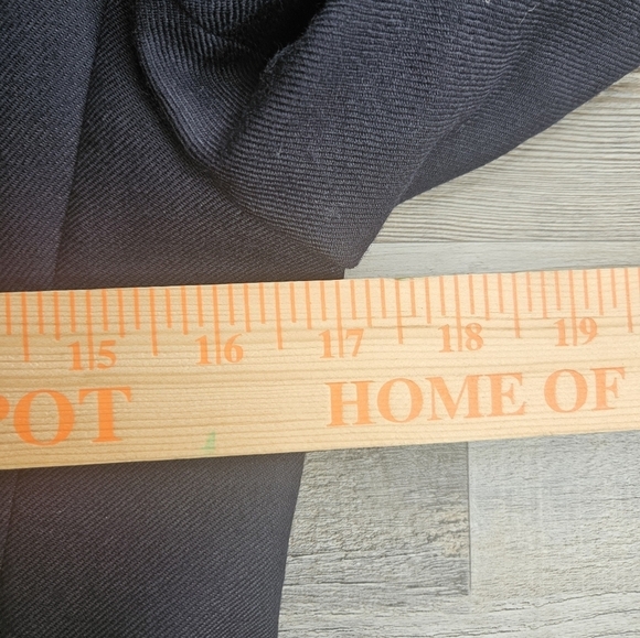 J. Crew Schoolboy Blazer Navy Blue with Gold Buttons Size 2 Tall - Picture 15 of 15